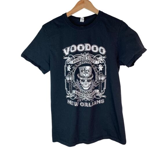 Fruit of the Loom M Black VOODOO New Orleans Bourbon Street T-Shirt - Picture 2 of 5
